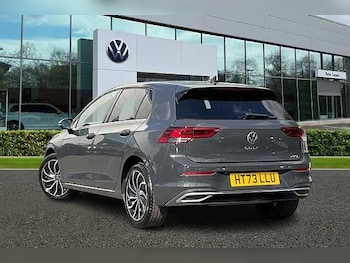 Used Volkswagen Golf 2024 for sale - 79216623: Photo