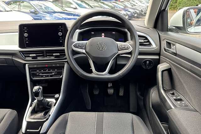 Used Volkswagen T-Roc 2025 for sale - 76836816: Photo 14