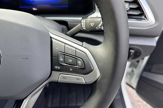 Used Volkswagen T-Roc 2025 for sale - 76836816: Photo 17