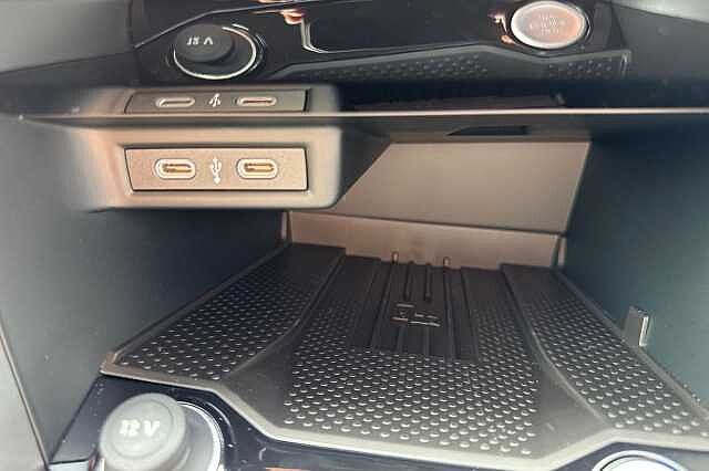 Used Volkswagen T-Roc 2025 for sale - 76836816: Photo 30