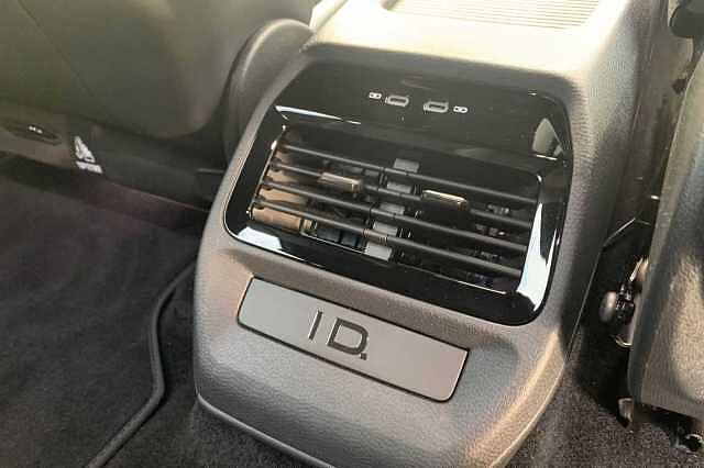 Used Volkswagen ID.4 2025 for sale - 77880915: Photo 27