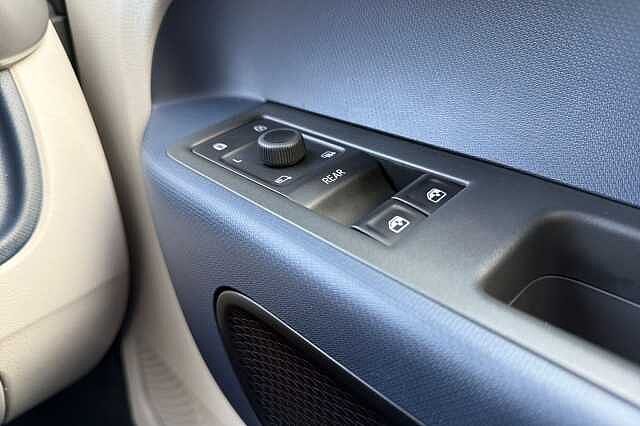 Used Volkswagen ID.Buzz for sale - 77264235: Photo 29