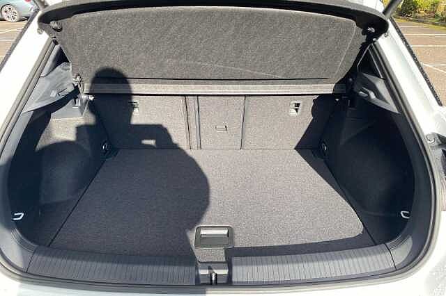 Used Volkswagen T-Roc 2025 for sale - 77077418: Photo 11