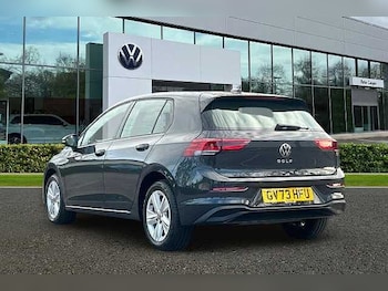 Used Volkswagen Golf 2023 for sale - 78018119: Photo