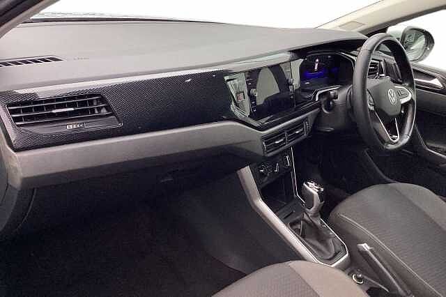 Used Volkswagen Taigo 2023 for sale - 76830807: Photo 2