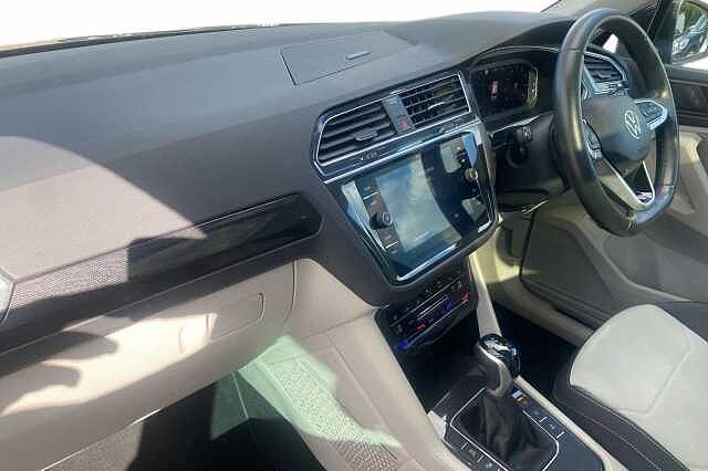 Used Volkswagen Tiguan 2022 for sale - 76010560: Photo 2