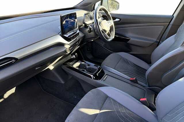 Used Volkswagen ID.4 2023 for sale - 76310022: Photo 2