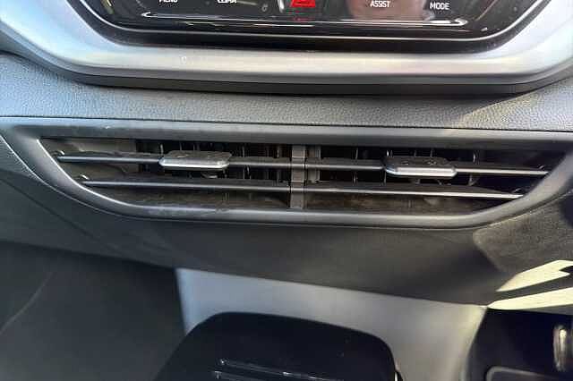 Used Volkswagen ID.4 2023 for sale - 76310022: Photo 28