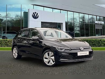 Volkswagen - Golf