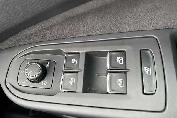 Used Volkswagen Golf 2024 for sale - 76064509: Photo 24