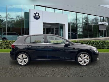 Used Volkswagen Golf 2024 for sale - 76064509: Photo 4