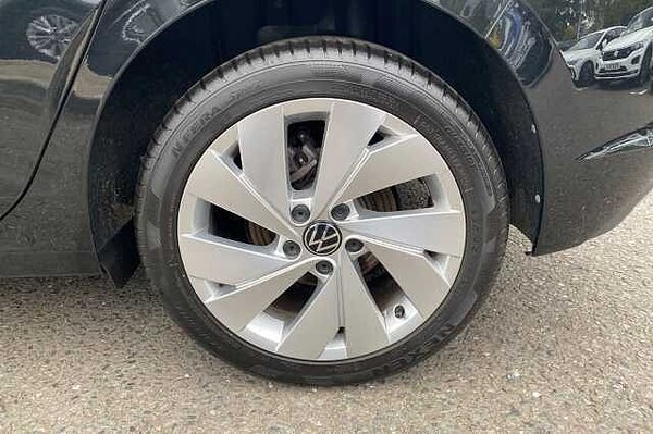 Used Volkswagen Golf 2024 for sale - 76064509: Photo 5