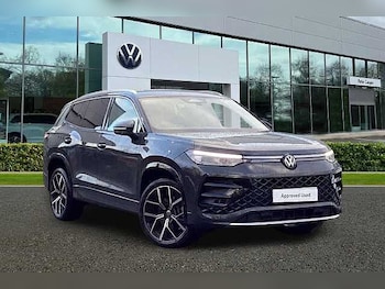 Used Volkswagen Touran 2025 for sale - 76611710: Photo