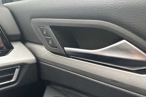 Used Volkswagen Golf 2022 for sale - 76119766: Photo 33