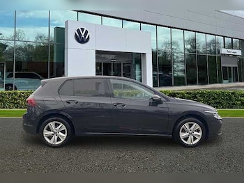 Used Volkswagen Golf 2022 for sale - 77403973: Photo