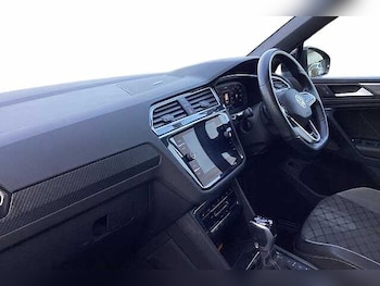 Used Volkswagen Tiguan 2022 for sale - 77061709: Photo