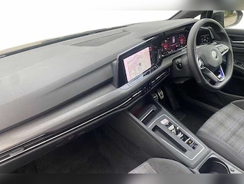 Used Volkswagen Golf 2022 for sale - 76250445: Photo