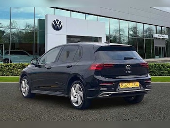 Used Volkswagen Golf 2022 for sale - 76250445: Photo