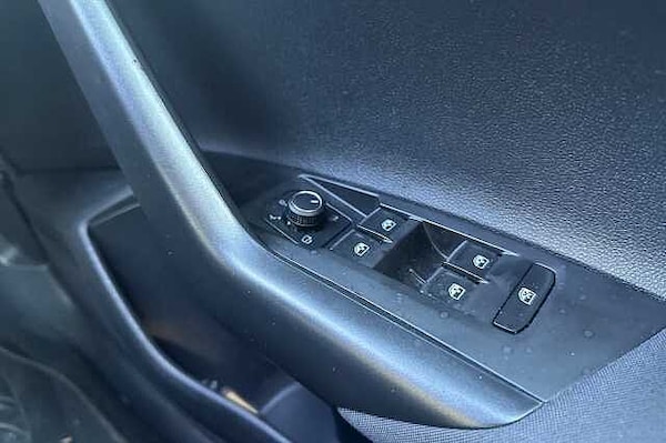 Used Volkswagen Polo 2019 for sale - 75995158: Photo 25