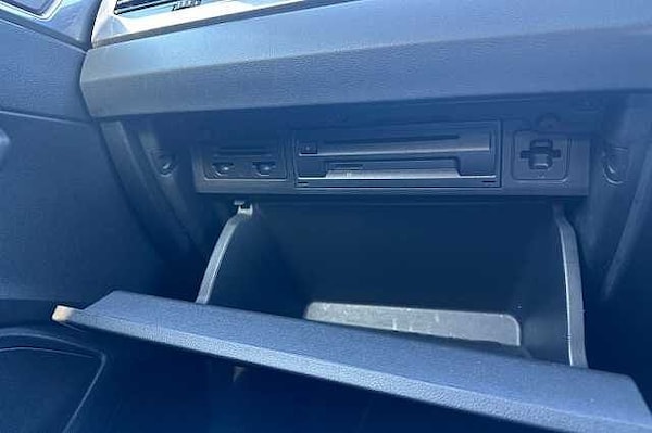 Used Volkswagen Polo 2019 for sale - 75995158: Photo 31