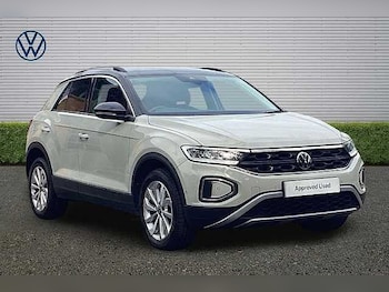 Used Volkswagen T-Roc 2023 for sale - 78558429: Photo
