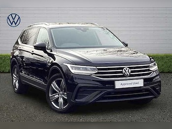 Used Volkswagen Tiguan Allspace 2023 for sale - 77792743: Photo