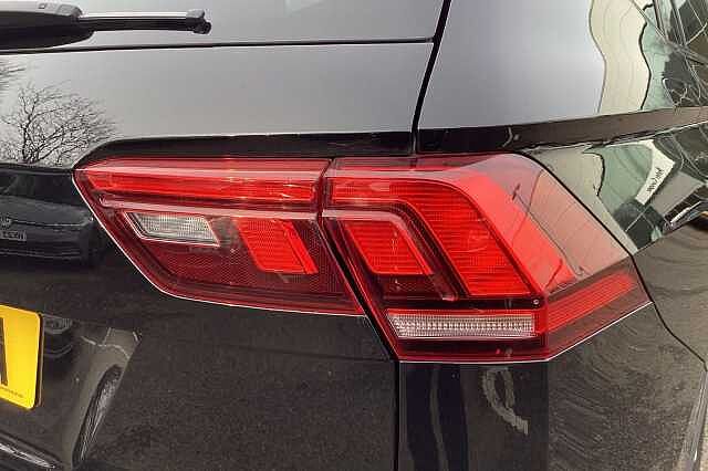 Used Volkswagen Tiguan Allspace 2023 for sale - 77792743: Photo 20