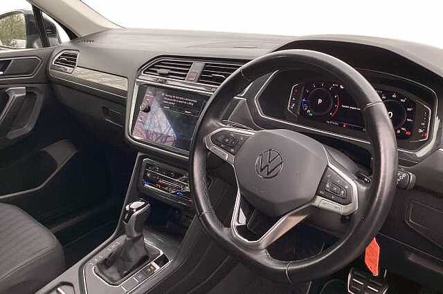 Used Volkswagen Tiguan Allspace 2023 for sale - 77792743: Photo 6