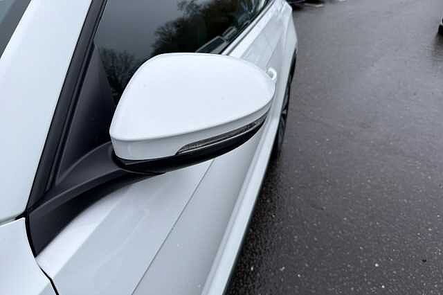 Used Volkswagen T-Roc 2022 for sale - 77622233: Photo 21