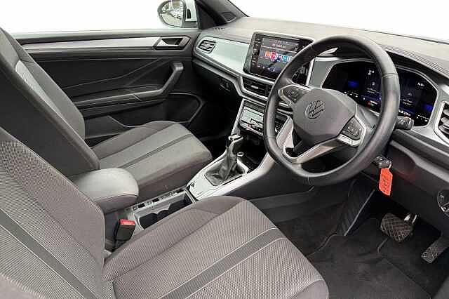 Used Volkswagen T-Roc 2022 for sale - 77622233: Photo 6