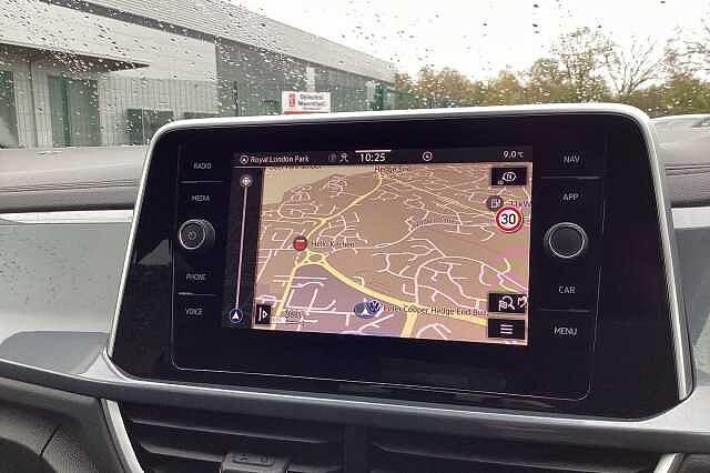 Used Volkswagen T-Roc 2023 for sale - 76591366: Photo 13