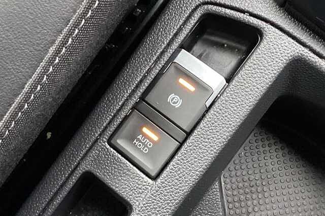 Used Volkswagen T-Roc 2023 for sale - 76591366: Photo 25