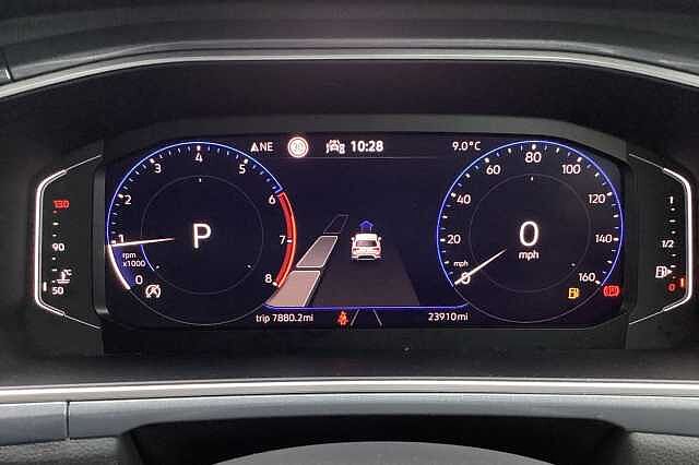 Used Volkswagen T-Roc 2023 for sale - 76591366: Photo 32