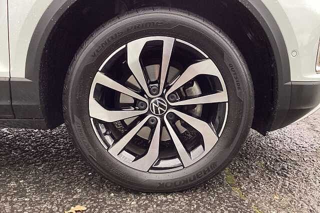 Used Volkswagen T-Roc 2023 for sale - 76591366: Photo 5