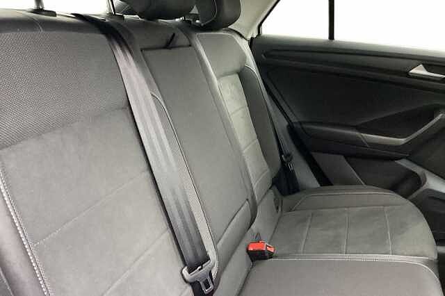 Used Volkswagen T-Roc 2023 for sale - 76591366: Photo 8