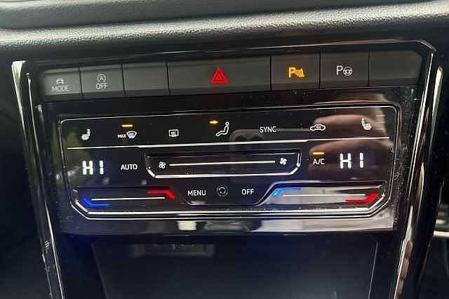 Used Volkswagen T-Roc 2022 for sale - 76010554: Photo 26