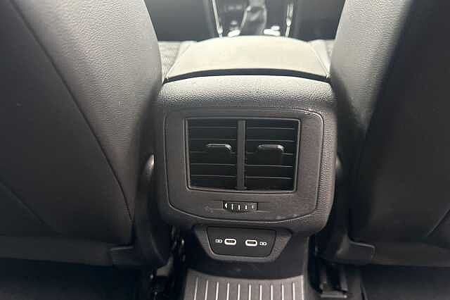 Used Volkswagen T-Roc 2022 for sale - 76010554: Photo 30