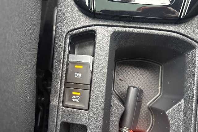 Used Volkswagen T-Roc 2022 for sale - 76010554: Photo 32