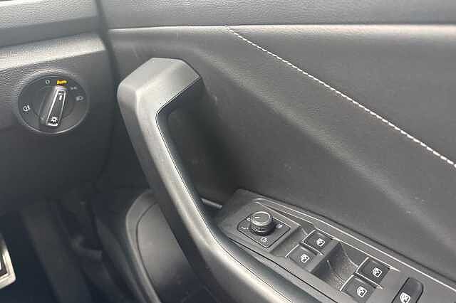 Used Volkswagen T-Roc 2022 for sale - 76010554: Photo 33