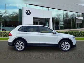 Used Volkswagen Tiguan 2022 for sale - 77392205: Photo