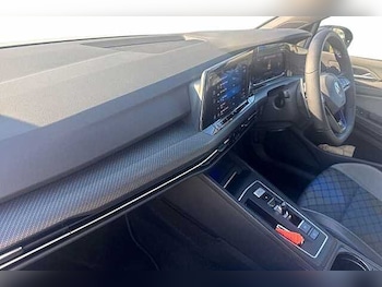 Used Volkswagen Golf 2021 for sale - 77921148: Photo