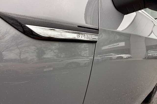 Used Volkswagen Golf 2023 for sale - 77572593: Photo 22