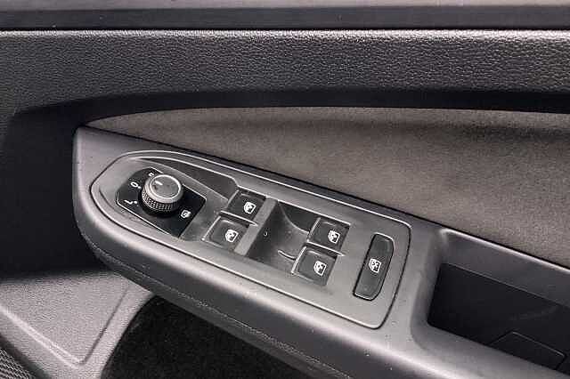 Used Volkswagen Golf 2023 for sale - 77572593: Photo 24