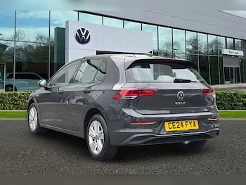 Used Volkswagen Golf 2024 for sale - 78413505: Photo