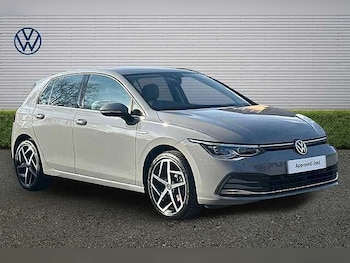 Used Volkswagen Golf 2021 for sale - 77720925: Photo