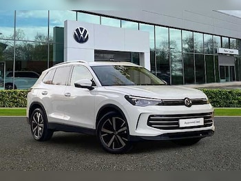 2025 (25) - 1.5 eTSI 150 Elegance 5dr DSG