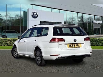 Used Volkswagen Golf 2018 for sale - 78281557: Photo