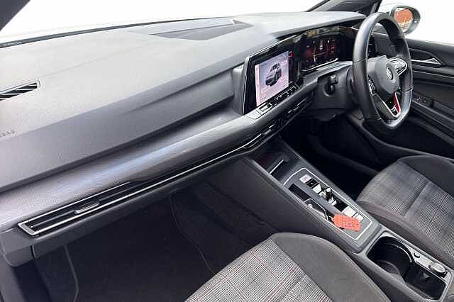 Used Volkswagen Golf 2021 for sale - 76101516: Photo 2