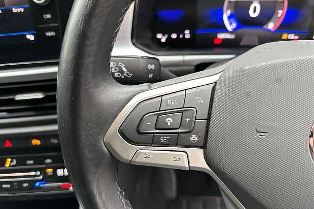 Used Volkswagen T-Roc 2023 for sale - 76069832: Photo 15