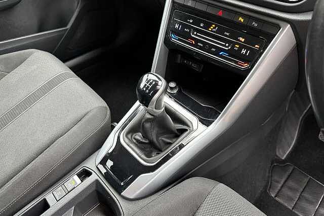 Used Volkswagen T-Roc 2023 for sale - 76069832: Photo 19
